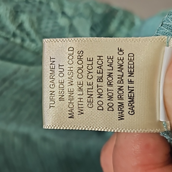 Tru Self, Aqua Top, Lace, Sz LG, Rayon, Stretch - Picture 14 of 15